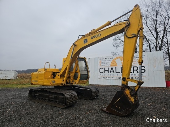 John Deere 490D Excavator