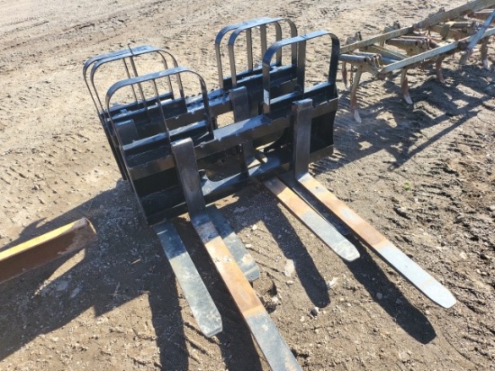 HLA QT 4200LB Walk Thru Pallet Forks/Unused/ALO Hookup