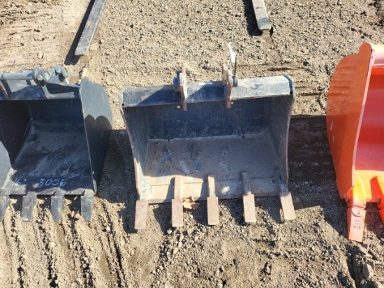 24in Excavator Bucket