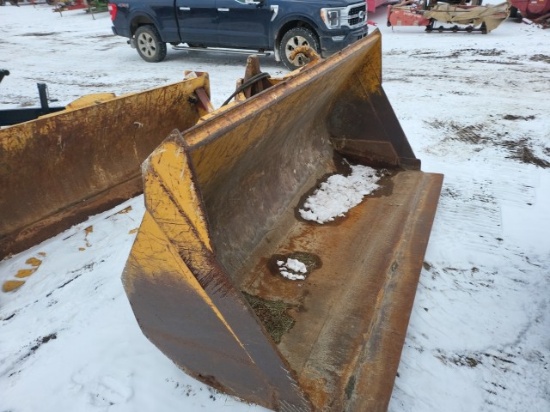 Case 3.5Yd Loader Bucket