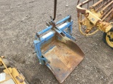 New Holland 706 3pt. Dirt Scoop