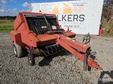 International 3450 Round Baler