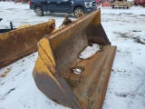 Case 3.5Yd Loader Bucket