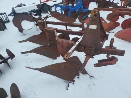 Ford 3btm. 3pt. Plow