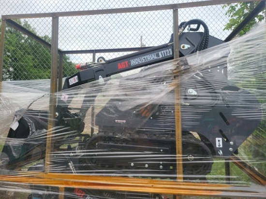 AGT KTT23 Mini Skidsteer/Gas/Unused