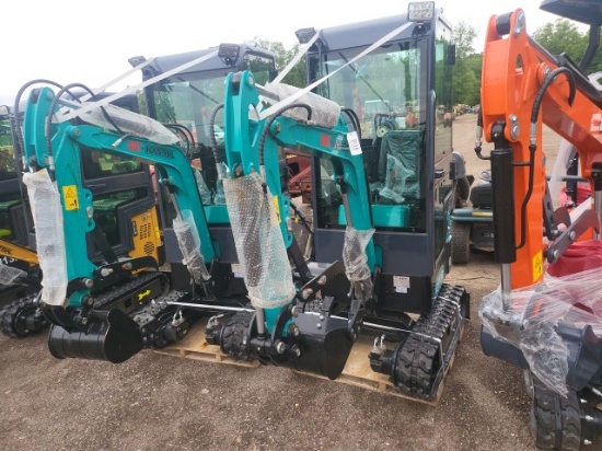 AGT QH13R Mini Excavator w/Cab/Unused