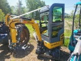 AGT QK18KXS-C Mini Excavator w/Cab/Gas/Unused/Air/Has Broken front Window