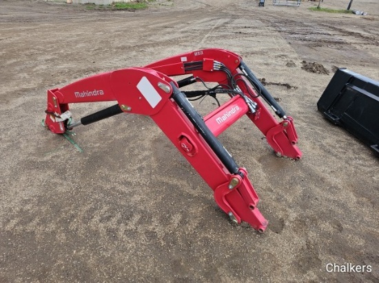 Mahindra 60752L Loader/Unused