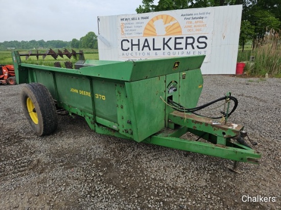 John Deere 370 PTO Manure Spreader