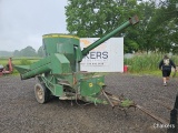 John Deere 700 Grinder Mixer