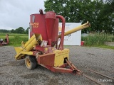 New Holland 353 Grinder Mixer