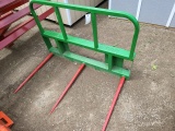 QT Square Bale Spear/Green