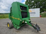 John Deere 466 Round Baler w/ Net