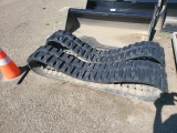 Skid Steer Tracks off Gehl