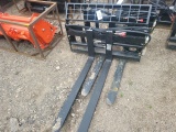 AGT QT HYD Pallet Forks