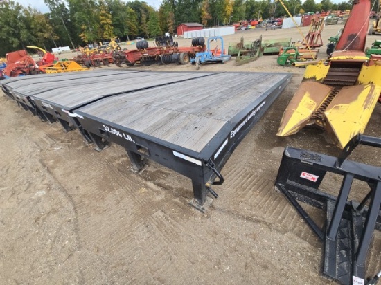 Industrias Americas 32,000LB. Portable Loading Dock