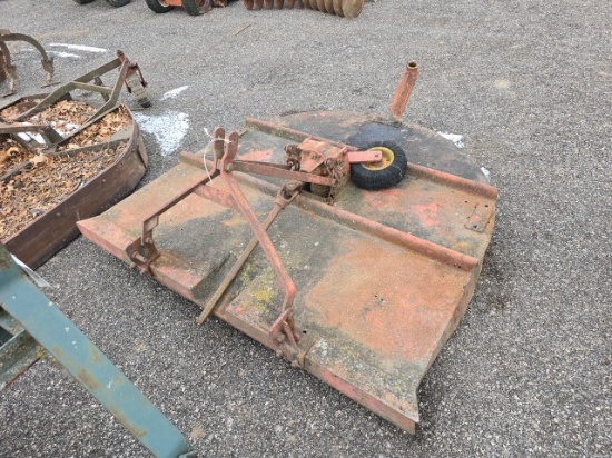 Massey Ferguson 5ft.3pt. Brush Hog