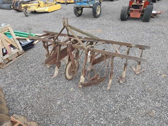Ferguson 2 row 3pt.Stiff Shank Cultivator