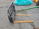 Tomahawk QT Pallet Forks/Used