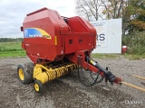 New Holland BR7060 Round Baler w/Net