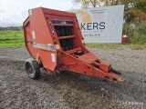 Case IH 8420 Round Baler