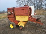 New Holland 848 Round Baler