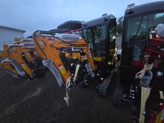 MIVA VA13C Mini Excavator w/Cab/Yellow