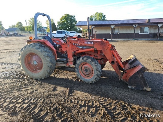 Kubota L5450 4x4 w/Ldr
