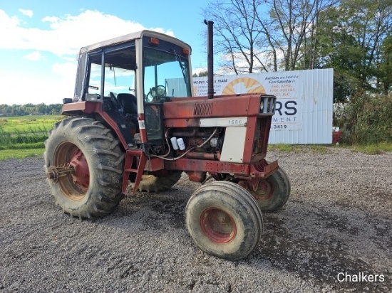 International 1586 2wd w/Cab
