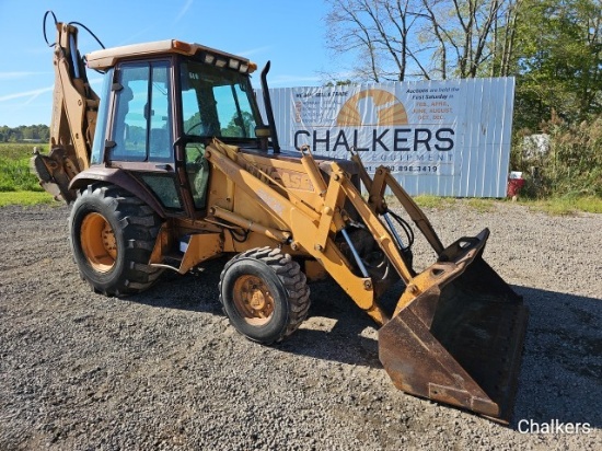 Case 580K 4x4 Loader Backhoe