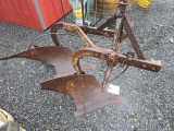Ferguson 2btm. 3pt. Plow