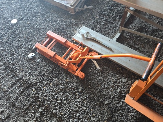 Motorcycle/ATV Lift