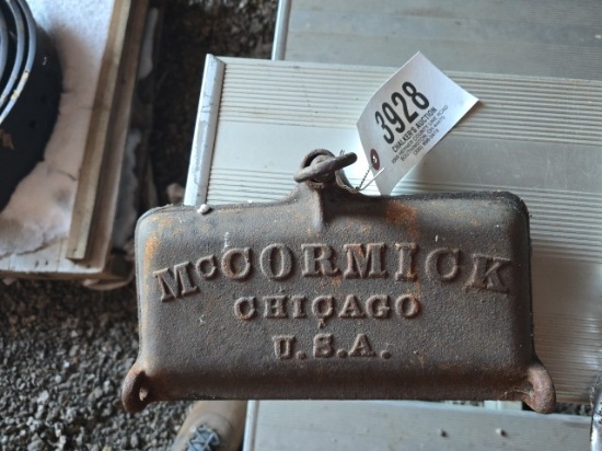 McCormick Antique Cast Lid