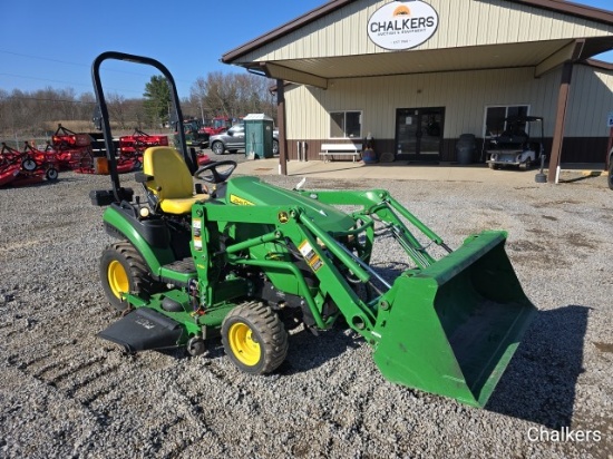 2013 John Deere 1026R 4x4 w/Ldr/Mower