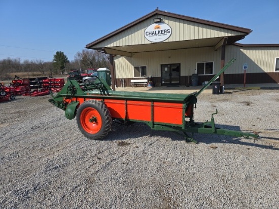 New Idea #17 Ground Drive Manure Spreader