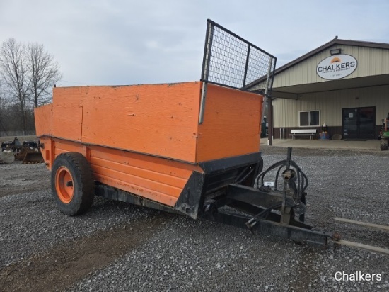 International 555 PTO Manure Spreader