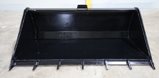 KC 66in. QT Bucket w/Teeth