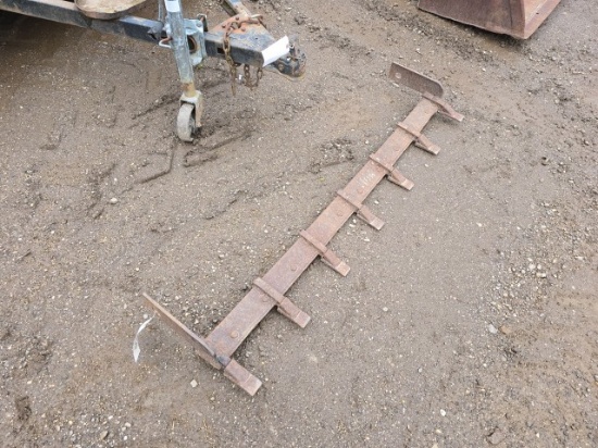 5ft. Tooth Bar