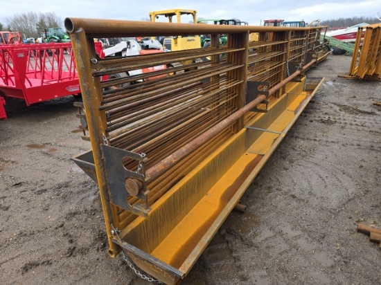 (10) 24ft. Corral Panels 2 with Bunk Feeders