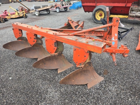 Ford 4btm. 3pt. Plow