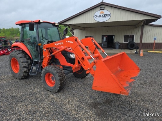2023 Kubota M7060D 4x4 w/Cab/Ldr