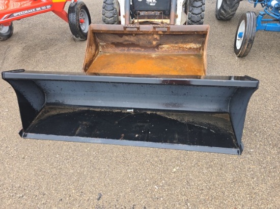 New Holland Pin ON Loader Bucket