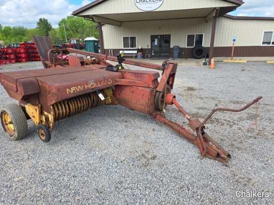 New Holland 273 Square Baler