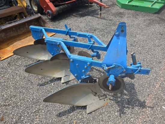 Ford 101 3btm. 3pt. Plow