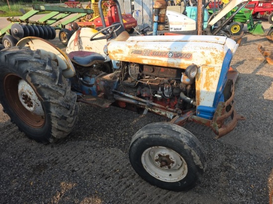 Ford 801 Gas
