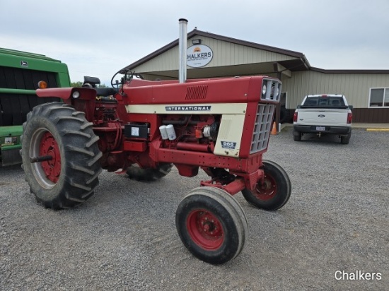 International 966 2wd