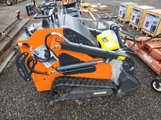 Land Hero LDH-T460 Mini Skidsteer