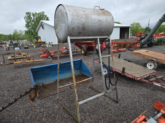Stand Up Fuel Tank