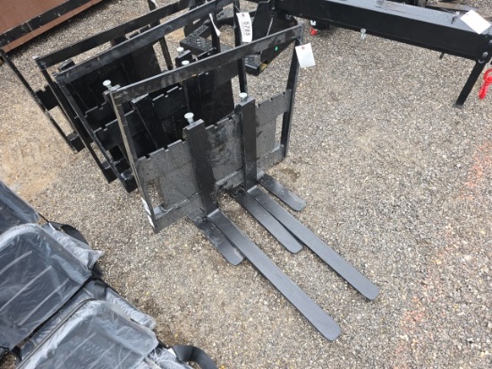 Mini Skidsteer QT Pallet Forks