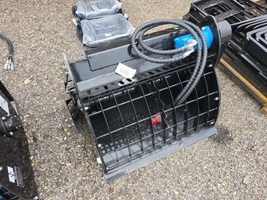 GIYI QT Mini Skidsteer Mixer Bucket